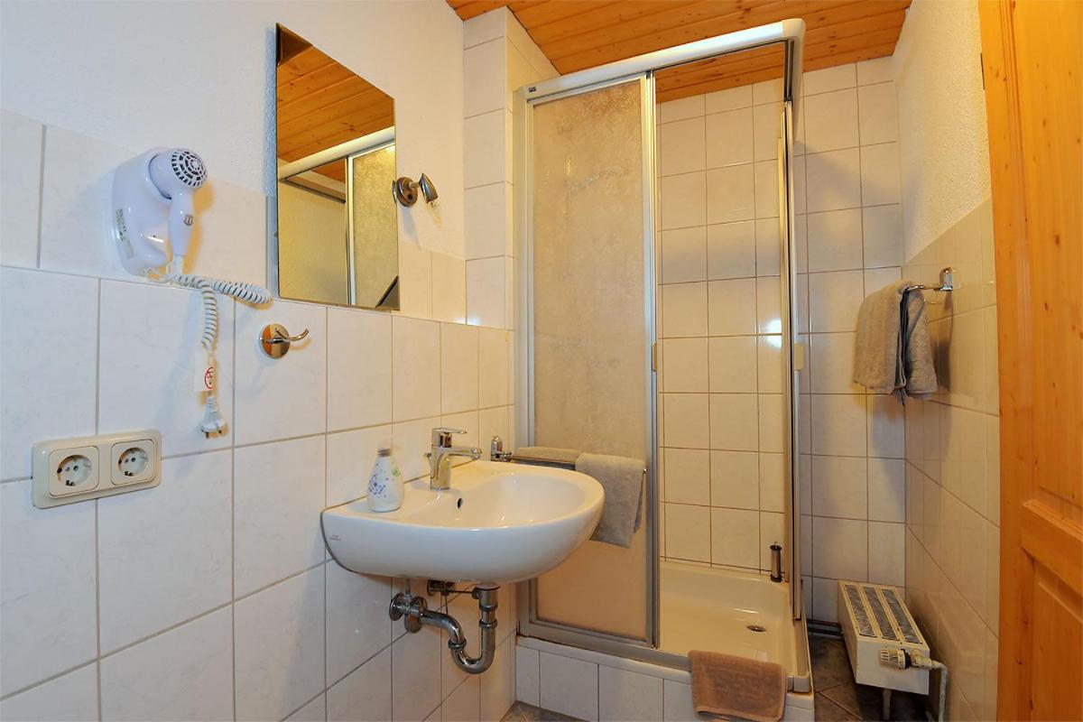 Stuetzel Oberellen